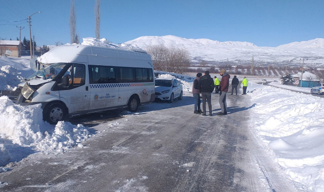 Doğanşehir İlçesi'nde buzlanma kazaya neden oldu!