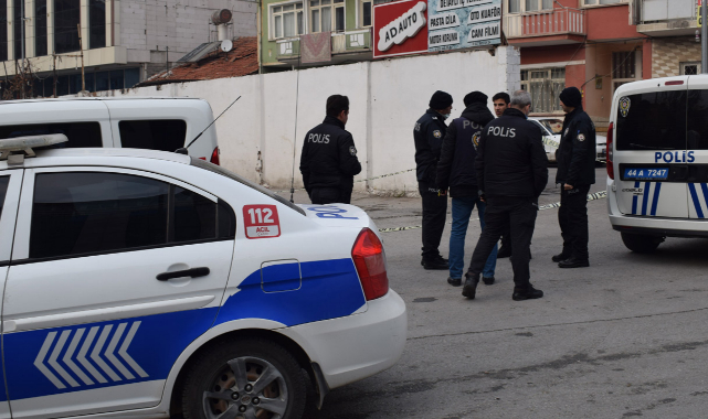 Taksi durağında silahlı kavga!