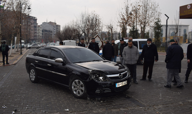 Zafer Mahallesi’nde feci kaza!