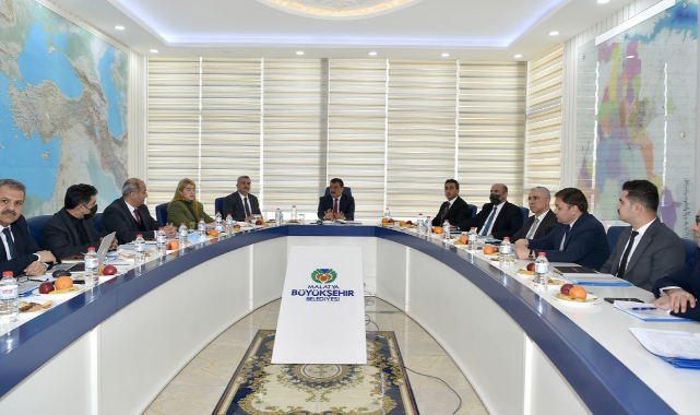 Gürkan: 3 yıl içerisinde asfalt çalışmalarıyla destan yazdık