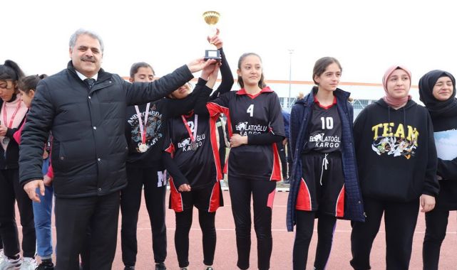 Atletizm il müsabakaları yapıldı