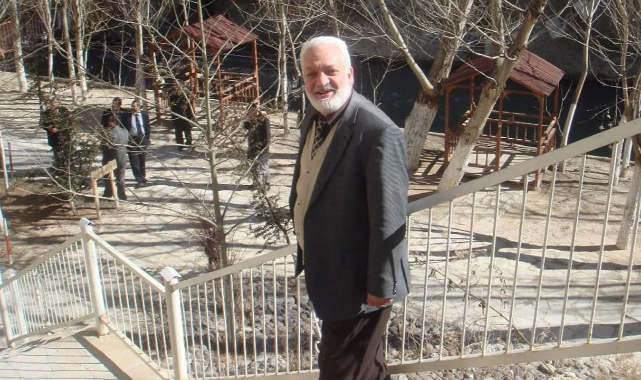 Eski müftü yardımcısı çağın illetine yenildi!