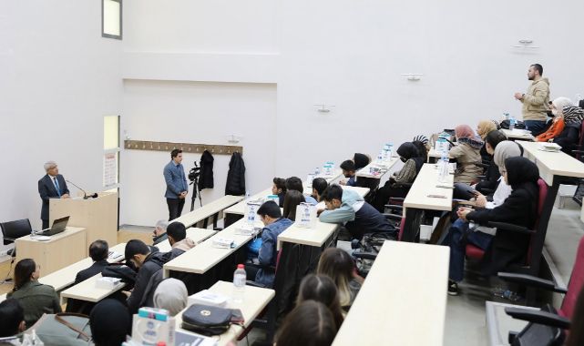 Güder: “Gençlerin ufkunu açacak çalışmalar yapıyoruz”