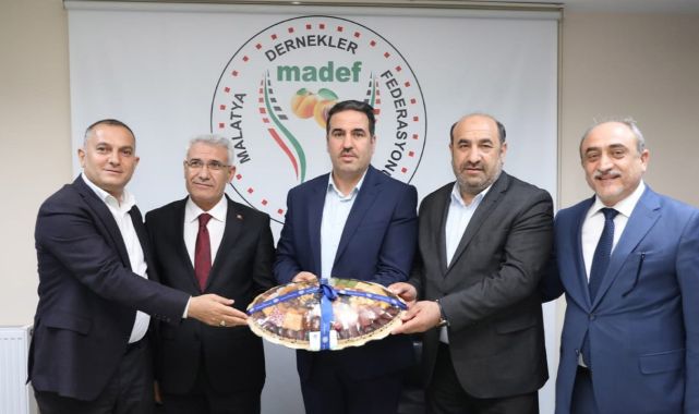 Güder'in İstanbul temasları: İlçeye yapılan hizmet ve yatırımları sundu