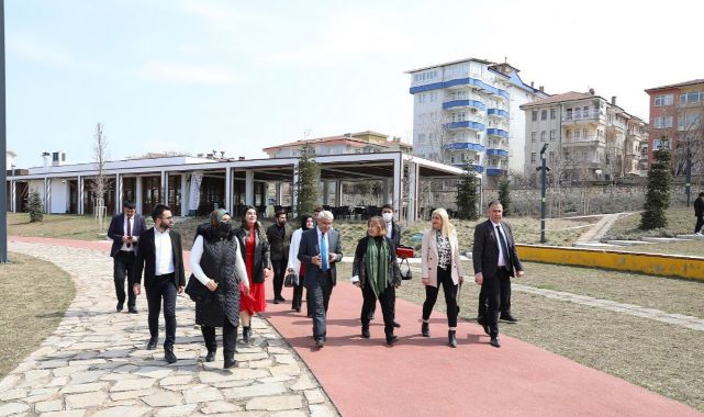 Kurt: “Battalgazi bizim övünç kaynağımız”