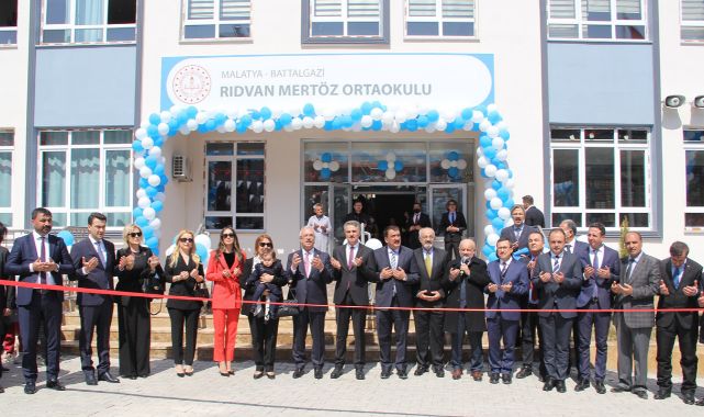 Mertöz: 45 yıllık iş hayatımın 25 yılında eğitime destek vermeye başladım!