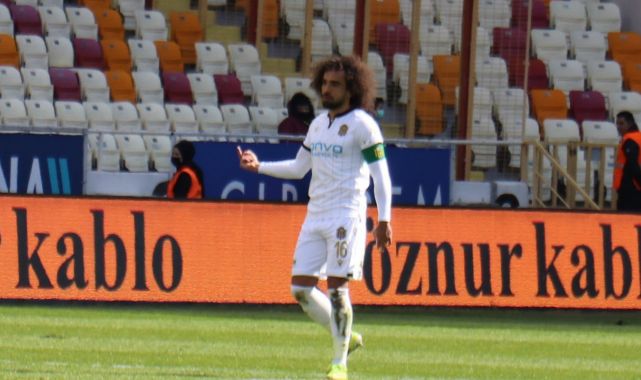 Sadık süresiz kadro dışı bırakıldı