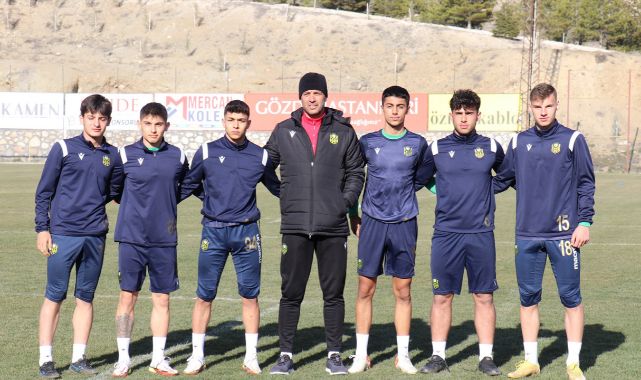 Takıma katılmayan 4 oyuncu var