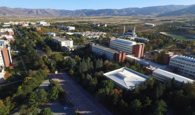 İnönü Üniversitesi “2021 Yılının Üniversitesi” seçildi