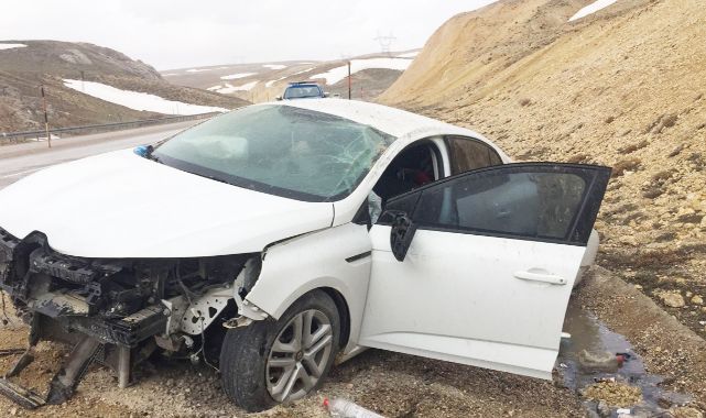 Kayseri-Malatya karayolunda feci kaza: Aynı aileden 4 kişi yaralandı
