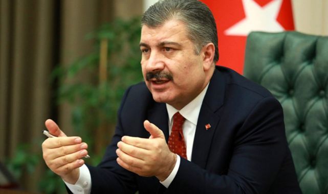 Koca: Salgın bitiyor demeyin