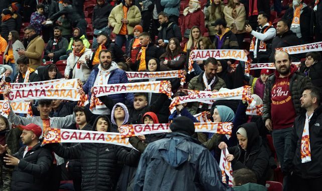 Maçı 18 bin 451 taraftar izledi