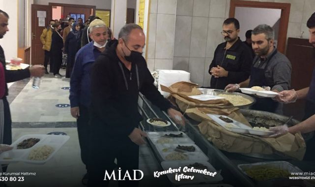 MİAD'ın geleneksel iftarına yoğun katılım!