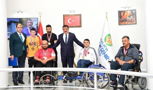 Malatya'ya 15 madalya!..