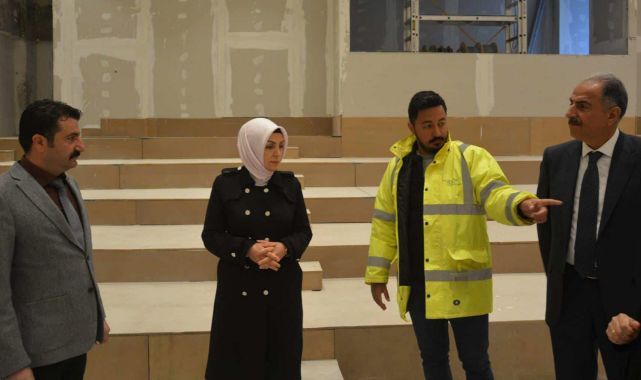 Yeni müdür Özdemir'den Mehmet Ali Aydınlar Fen Lisesi inşaatında inceleme!
