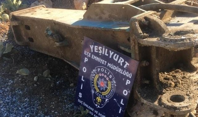Yeşilyurt'taki iki yüz binlik hırsızlık polise takıldı!