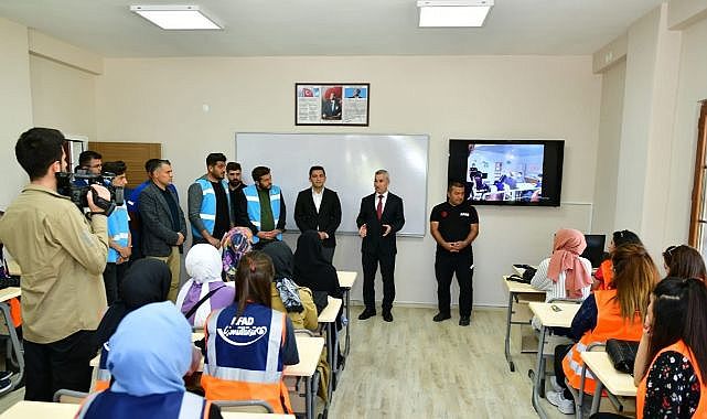 Çınar: Deprem eğitimi almak temel görevimiz olmalı