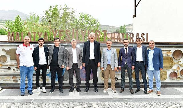 Çınar: Konakların ve müzelerin her biri ayrı bir değerdir