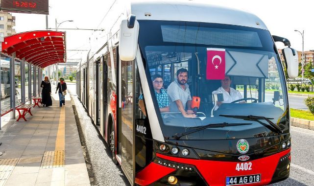 Gürkan: Bayramda ulaşım ücretsiz olacak!