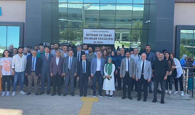 Kartoğlu: “Mezun olduğum okula yeniden geldim”