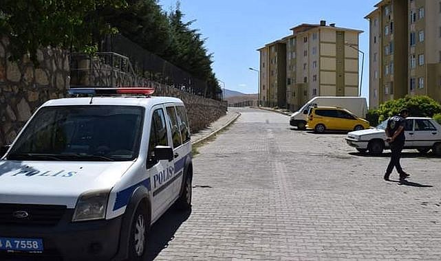 Malatya'da bir genç tartıştığı babasını bıçakladı!