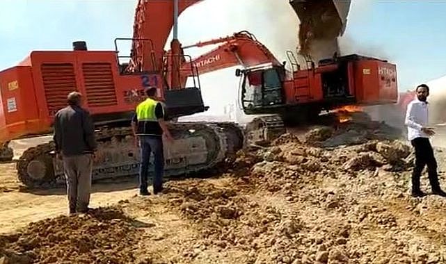 Yeni Buğday ve Şire pazarı inşaat şantiyesinde panik!
