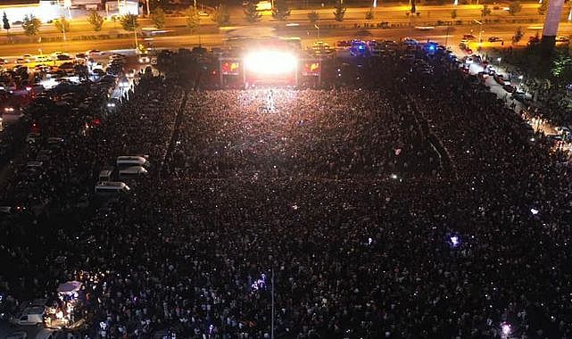 Malatya'da Manga konserine yoğun ilgi