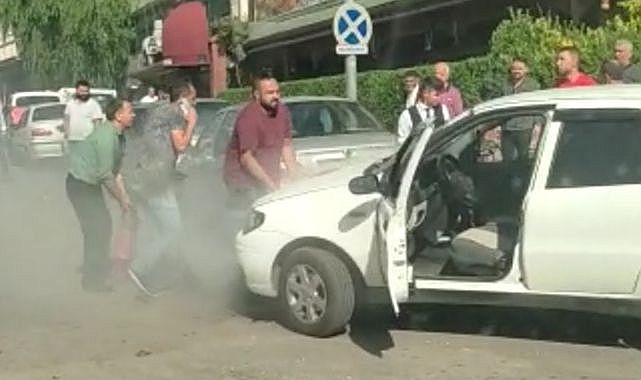 Seyir halindeki araç alev alınca...