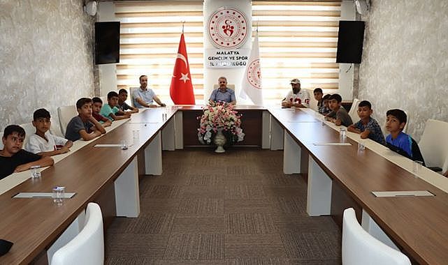Sporcular birinci olup başarıyla döndü
