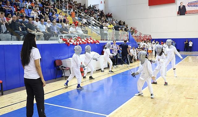 Yaz spor okullarına gösterili açılış