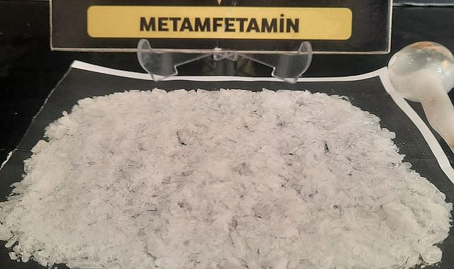 Zehir tacirleri tutuklandı!