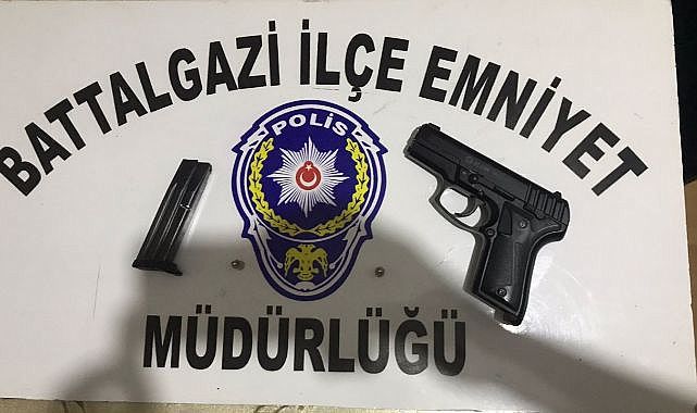 Çeşitli suçlara karışan 12 kişi kıskıvrak!
