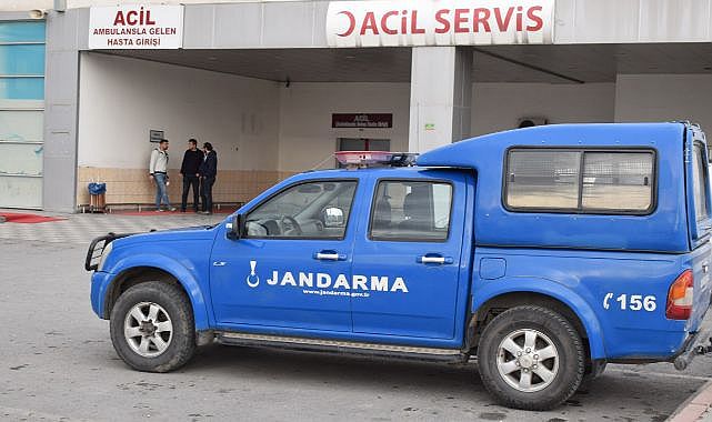 Ruhsatsız tabancasını temizlerken kendisini vurdu