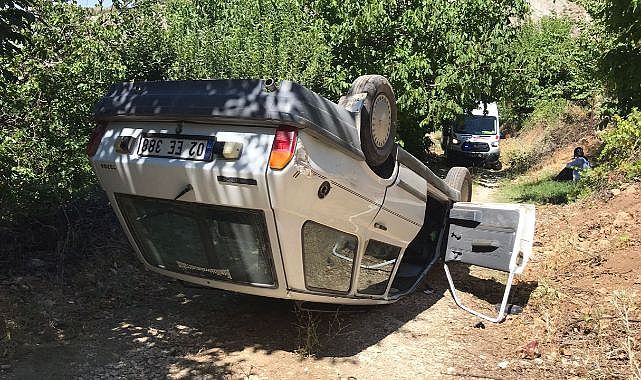 Takla atarak ters dönen otomobilin sürücüsü yaralandı