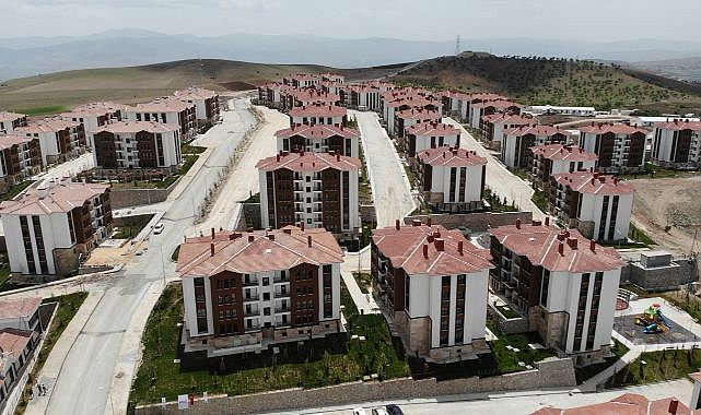 Elazığlı depremzedeler: "Artık korkmuyoruz"