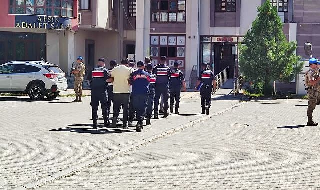 Yeşilyurt'taki zehir tacirlerine darbe!
