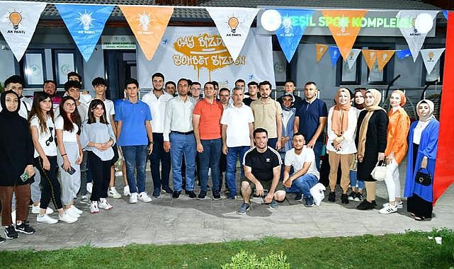 "Gençlik yatırımlarımız ülke çapında biliniyor"