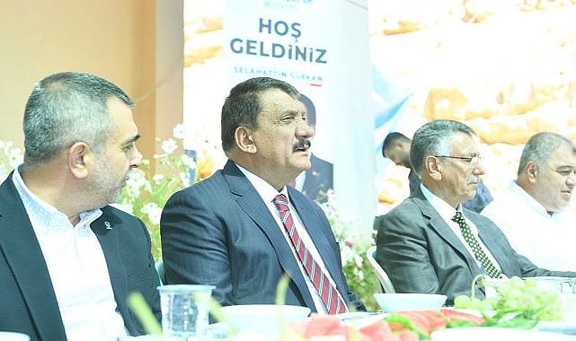 Gürkan: Ekiplerimiz tarihe geçecek hizmetler yapıyor