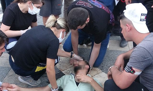 Kent merkezinde aniden yere yığıldı!