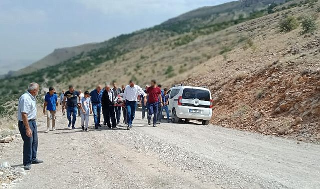 Sürücü 40 metrelik uçurumdan yuvarlandı