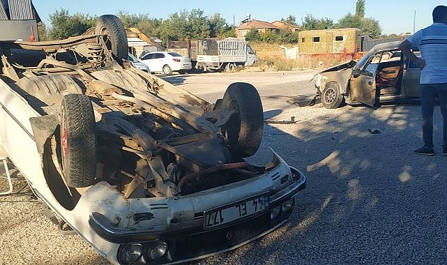 Yeşilyurt'taki kazada iki kişi yaralandı!
