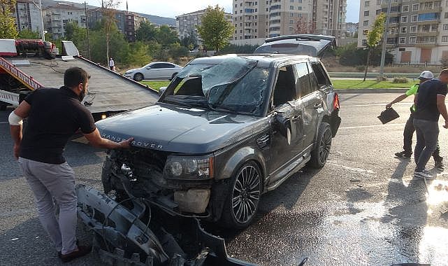 Cip yan yatarak metrelerce sürüklendi!