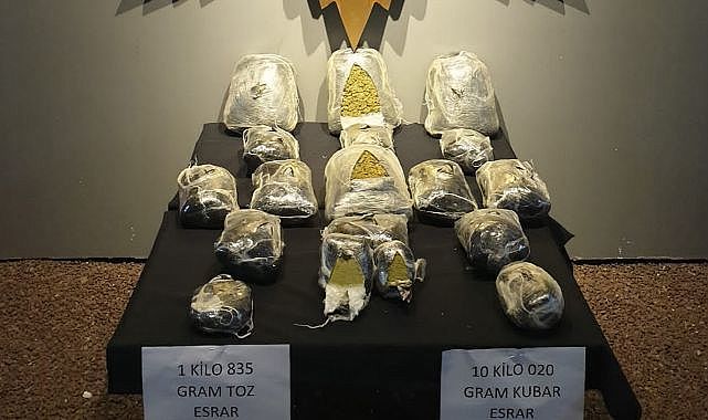 Emanet koliden zehir çıktı!