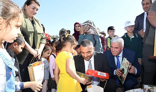 Hayvan Barınağı minik ziyaretçileriyle doldu