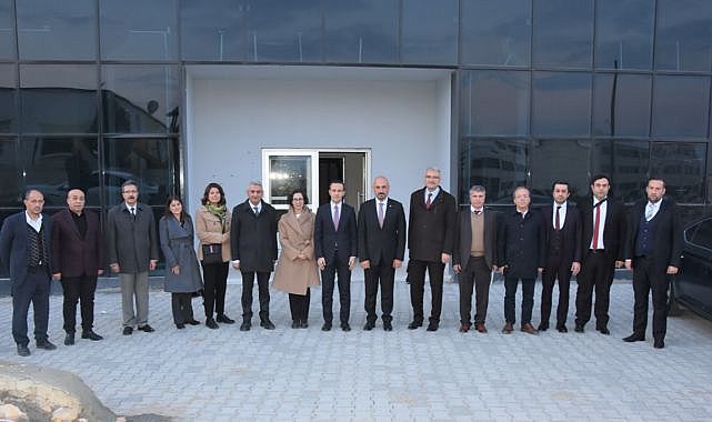 Ar: Model fabrikanın kurulumunu organize edeceğiz
