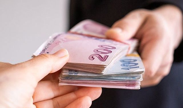Evde bakım ödemeleri hesaplara yatırılmaya başlandı