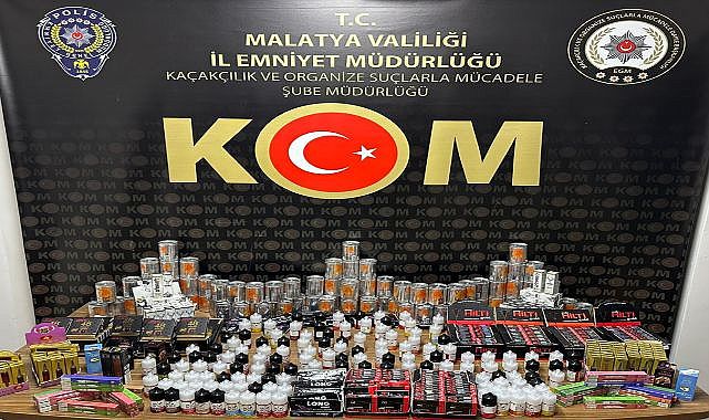 Gümrük kaçağı ürünler polise takıldı