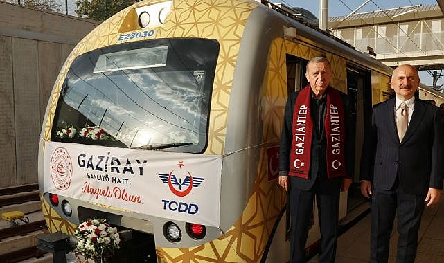 Karaismailoğlu: "55 günde 12 eseri hizmete sunduk"