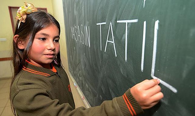 Kasım ara tatili kaç gün sürecek?