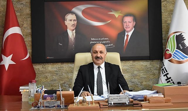 Zelyurt: En ucuz millet bahçesini biz yapıyoruz